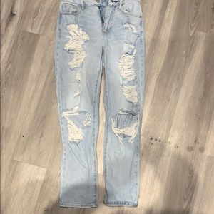 Women’s mom jeans